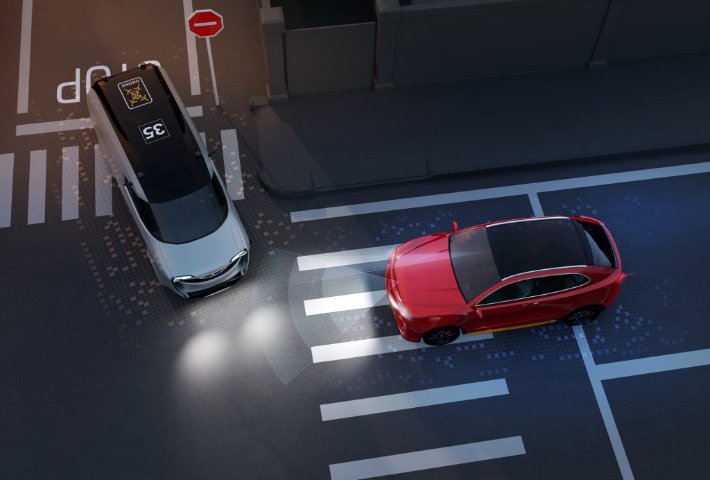 CRASH-AVOIDANCE FEATURES COMPLICATE AUTO REPAIRSBUT STILL ARE VALUED